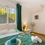 Watsi - Plusholidays * Calp