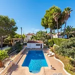 Watsi - Plusholidays Calp
