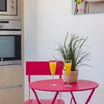 Watsi - Plusholidays