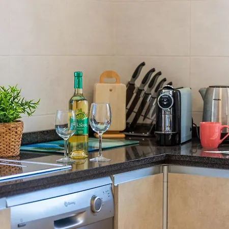 Watsi - Plusholidays *