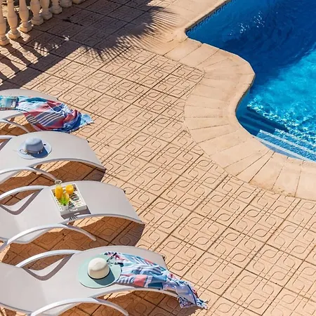 Villa Watsi - Plusholidays