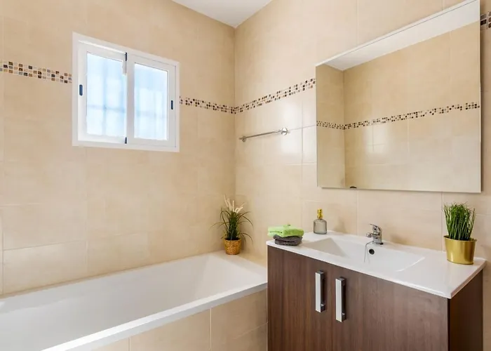 Villa Watsi - Plusholidays